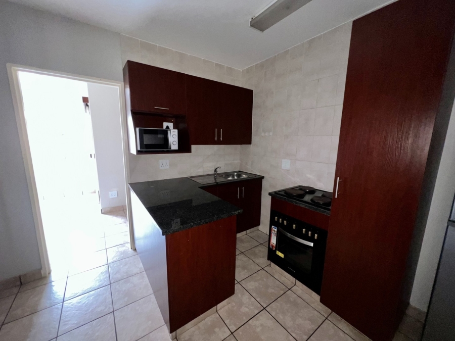 To Let 1 Bedroom Property for Rent in Die Bult North West